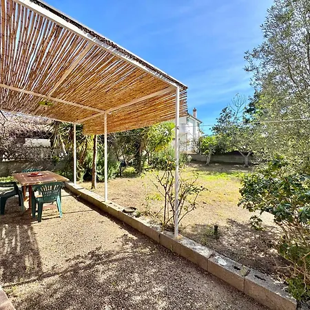 Torre Di Bari House Бари-Сардо